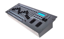 Carica l'immagine nel visualizzatore di Gallery, Showtec SM-16/2