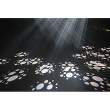 Carica l'immagine nel visualizzatore di Gallery, Showtec Shark Spot One