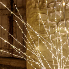 Carica l'immagine nel visualizzatore di Gallery, Ramo decorativo bianco h 180 cm, 576 microled bianco caldo