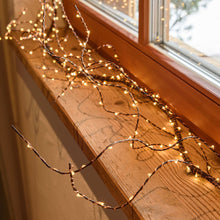 Carica l'immagine nel visualizzatore di Gallery, Ramo decorativo marrone 3 m, 504 micro led bianco caldo