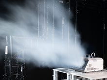 Carica l'immagine nel visualizzatore di Gallery, Eurolite NH-10 Hazer