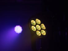 Cargar imagen en el visor de la galería, Eurolite LED 4C-7 Silent Slim Spot