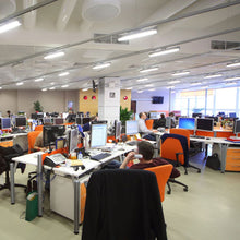 Carica l'immagine nel visualizzatore di Gallery, V-TAC PRO TUBO LED NANO PLASTIC T8 G13 22W CHIP SAMSUNG LAMPADINA 150CM