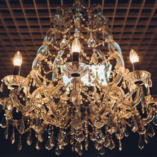 Cargar imagen en el visor de la galería, V-TAC LAMPADINA LED E14 2W CANDELA AMBRATA CON INCISIONI LASER