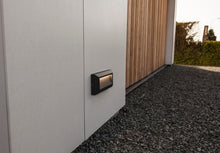 Carica l'immagine nel visualizzatore di Gallery, SEGNAPASSO LED A MONTAGGIO SUPERFICIALE LUCE INDIRETTA 10,5W PER ESTERNO