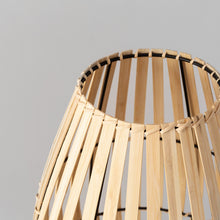 Carica l'immagine nel visualizzatore di Gallery, LAMPADA DA TAVOLO BAMBU'