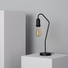 Carica l'immagine nel visualizzatore di Gallery, LAMPADA DA TAVOLO REGINALD