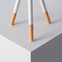 Carica l'immagine nel visualizzatore di Gallery, LAMPADA DA TAVOLO TRIPODE