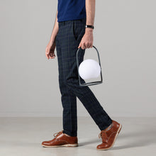 Carica l'immagine nel visualizzatore di Gallery, LAMPADA DA TAVOLO HOLD