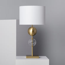 Carica l'immagine nel visualizzatore di Gallery, LAMPADA DA TAVOLO SHAPE