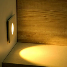 Carica l&#39;immagine nel visualizzatore di Gallery, V-TAC SQ FARETTO SEGNAPASSO LED DA INCASSO QUADRATO 3W COB
