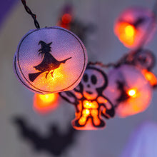 Carica l&#39;immagine nel visualizzatore di Gallery, CATENA 1,35 m, 10 SCHELETRI HALLOWEEN, LED ARANCIO

