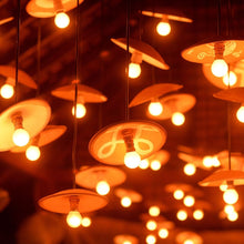 Carica l&#39;immagine nel visualizzatore di Gallery, V-TAC SMART LAMPADINA LED WI-FI E27 4,5W MINIGLOBO G45 RGB+W 4IN1 DIMMERABILE
