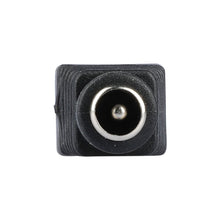 Cargar imagen en el visor de la galería, CONNETTORE DA MORSETTI A VITE A JACK 2.1 PER STRISCE LED MONOCOLORE
