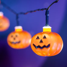 Carica l&#39;immagine nel visualizzatore di Gallery, CATENA 1,8 m, 10 ZUCCHE HALLOWEEN, BIANCO FREDDO
