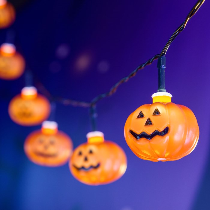 CATENA 1,8 m, 10 ZUCCHE HALLOWEEN, BIANCO FREDDO