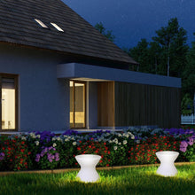 Carica l&#39;immagine nel visualizzatore di Gallery, V-TAC SGABELLO MULTICOLOR LED RGB 3W RICARICABILE CON TELECOMANDO IP54
