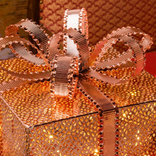 Carica l&#39;immagine nel visualizzatore di Gallery, Pacco Regalo rame o champagne, 40 led bianco caldo
