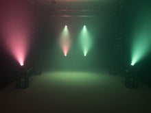 Carica l&#39;immagine nel visualizzatore di Gallery, Eurolite LED TMH-46
