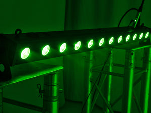 Eurolite LED Bar-12 QCL RGB+UV