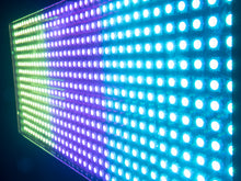 Carica l&#39;immagine nel visualizzatore di Gallery, Eurolite LED Strobe SMD PRO 540 DMX RGB
