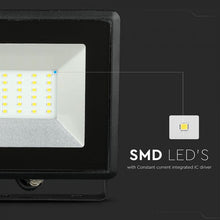 Carica l&#39;immagine nel visualizzatore di Gallery, V-TAC E-SERIES FARO LED SMD 30W ULTRA SOTTILE DA ESTERNO
