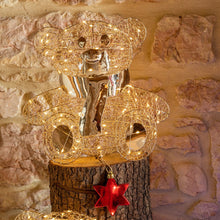 Carica l&#39;immagine nel visualizzatore di Gallery, Orsetto Teddy Bear seduto, h. 27 cm, led bianco caldo
