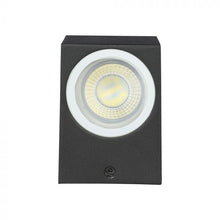 Carica l&#39;immagine nel visualizzatore di Gallery, V-TAC PORTALAMPADA DOPPIO WALL LIGHT DA MURO PER 2 LAMPADINE GU10 IP44
