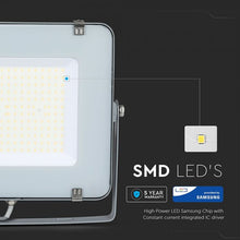 Cargar imagen en el visor de la galería, V-TAC FARO LED SMD 150W HIGH LUMENS ULTRASOTTILE CHIP SAMSUNG DA ESTERNO

