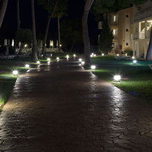 Carica l&#39;immagine nel visualizzatore di Gallery, V-TAC LAMPADA LED DA GIARDINO CON FISSAGGIO A TERRA 10W  IP65
