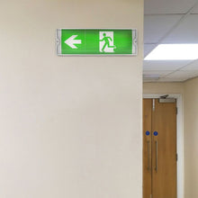 Carica l&#39;immagine nel visualizzatore di Gallery, V-TAC LAMPADA LED D&#39;EMERGENZA ANTI BLACK OUT GRADO PROTEZIONE IP65

