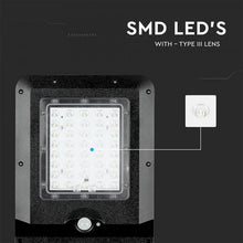 Cargar imagen en el visor de la galería, V-TAC LAMPADA STRADALE LED 15W LAMPIONE SMD CON PANNELLO SOLARE
