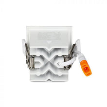 Carica l&#39;immagine nel visualizzatore di Gallery, V-TAC FARETTO LED SMD 4W DA INCASSO QUADRATO 12° CRI≥90 CHIP SAMSUNG
