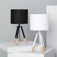 Carica l&#39;immagine nel visualizzatore di Gallery, LAMPADA DA TAVOLO TRIPODE
