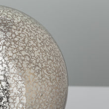 Carica l&#39;immagine nel visualizzatore di Gallery, LAMPADA DA TAVOLO BRUJO
