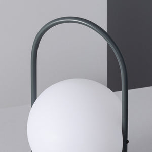 LAMPADA DA TAVOLO HOLD