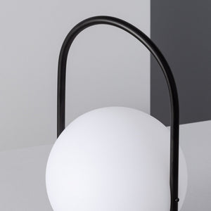 LAMPADA DA TAVOLO HOLD