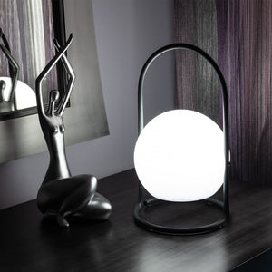 LAMPADA DA TAVOLO HOLD