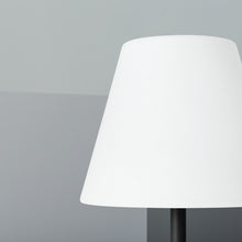 Cargar imagen en el visor de la galería, LAMPADA DA TAVOLO SOL
