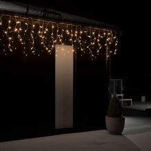 Carica l&#39;immagine nel visualizzatore di Gallery, TENDA LUMINOSA LED GHIACCIIOLI DA ESTERNI, 96/ 200 LUCI
